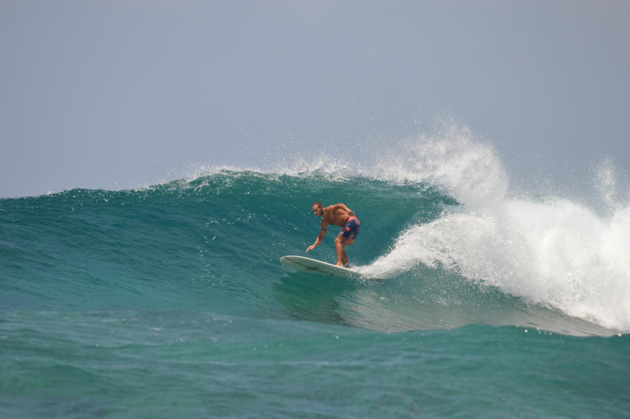 萨勒斯度岛 Surf Trip Maldives酒店 外观 照片